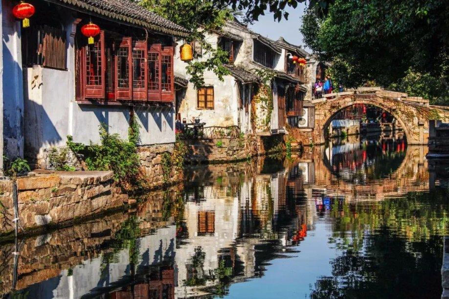 这是警察